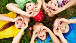 cómo fortalecer el sostén emocional en los niños