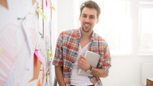 Qué estudios debo tener para ser docente universitario