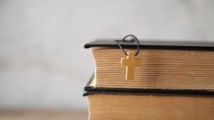 ¿Quién decidió qué libros conforman la Biblia?