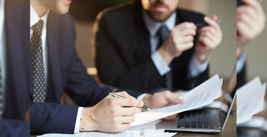 Diplomados en derecho: fórmate en áreas clave del ejercicio jurídico sin ser abogado