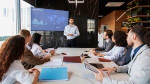 Qué buscan las empresas en sus procesos de formación para talento humano
