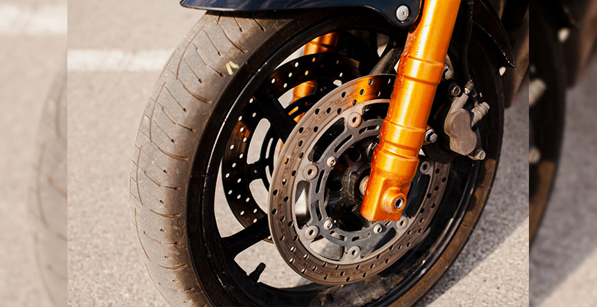  sobre el sistema de freno combinado en motos