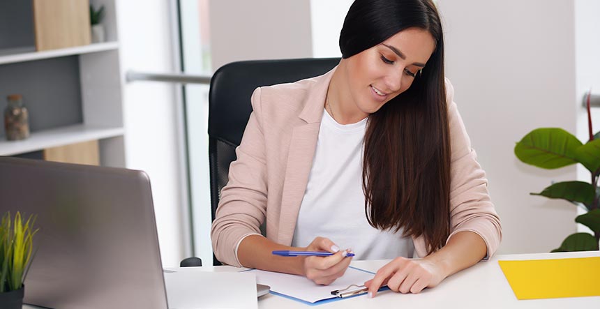 Auxiliar administrativo Medellín