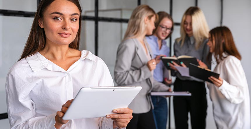 Auxiliar de talento humano