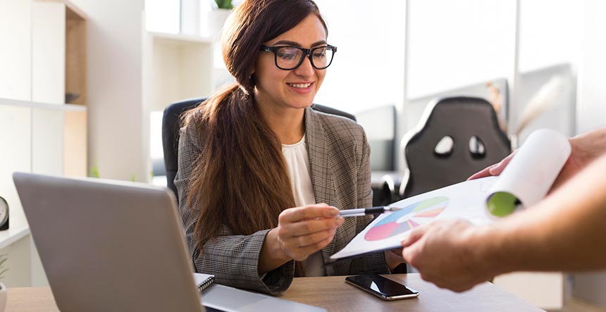 investigar de una empresa antes de aceptar tu primer empleo