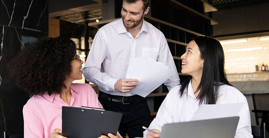 Expectativas familiares y mercado laboral