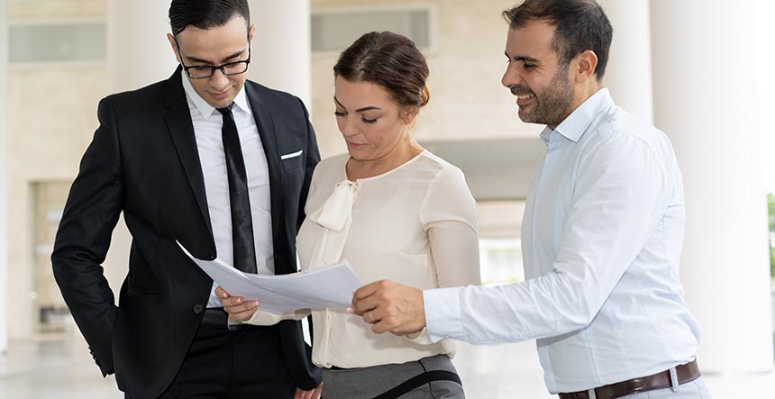 Ética profesional inicial: cómo manejar dilemas comunes y tomar buenas decisiones