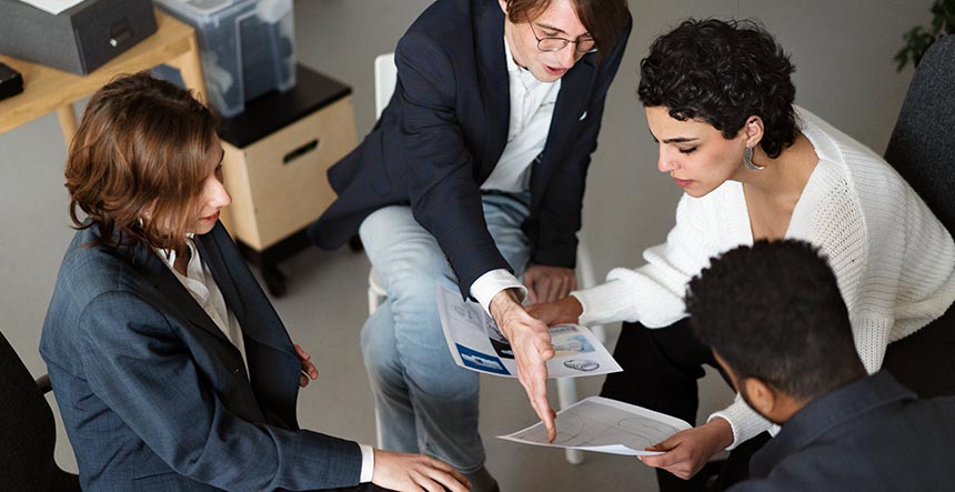 Auxiliar de talento humano