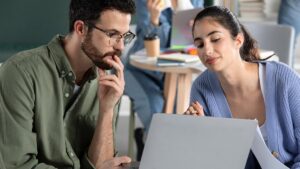 Cursos gratis universidades de Colombia