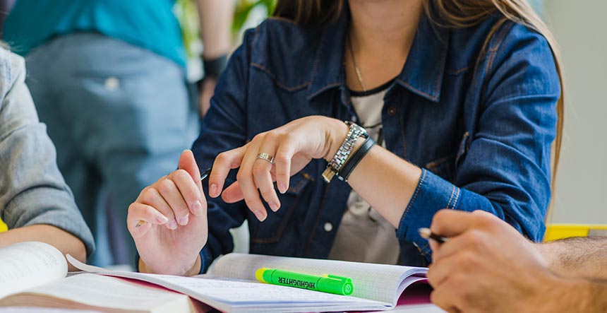 Cursos de educación gratis con diploma