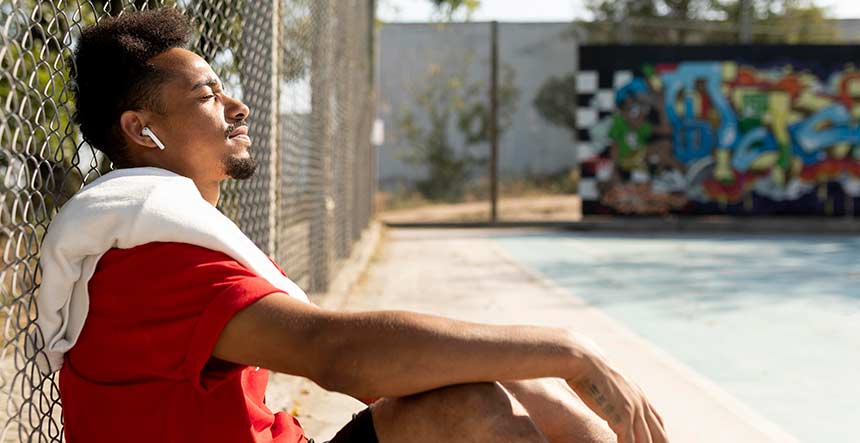 Meditación en el Metro Bienestar Transporte