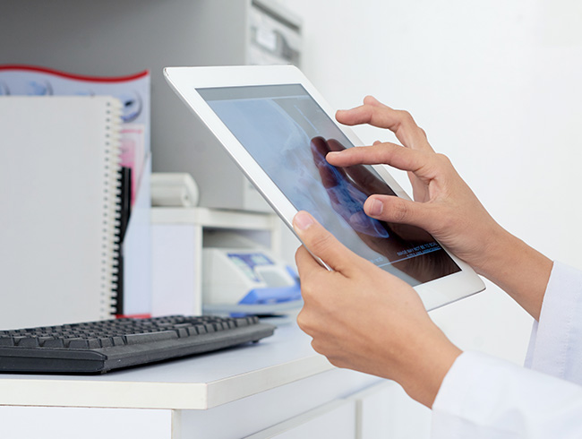Diplomados virtuales gratis IA aplicada a la práctica clínica y de enfermería