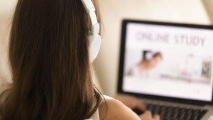 Cursos Virtuales Certificados desde los 14 Años: Opciones Reales