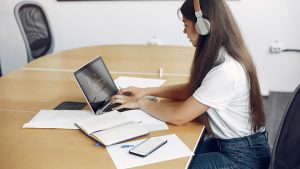 Educación Virtual en Colombia: Cómo Acceder a Aulas Virtuales para Formación Técnica
