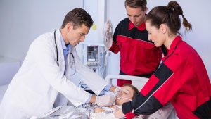 ¿Dónde Encuentro Cursos y Certificados Reconocidos en Emergencias Médicas para Avanzar en mi Carrera?